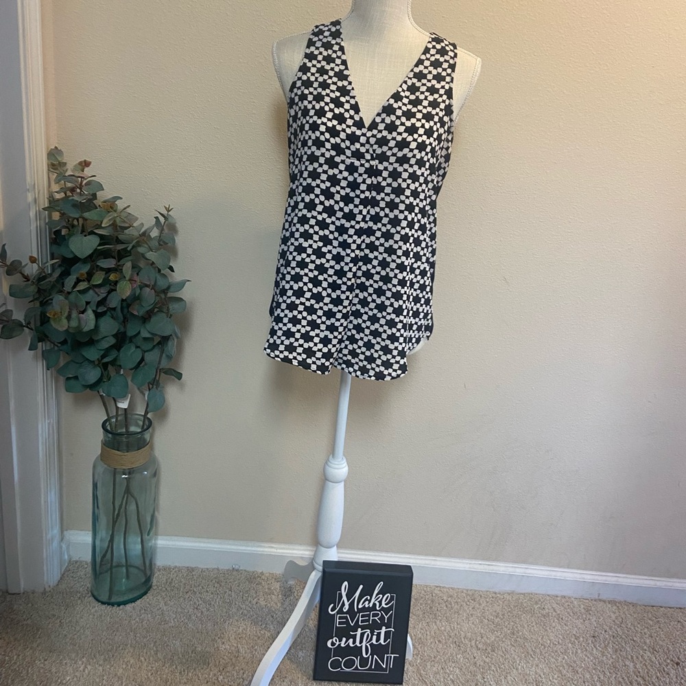 Banana Republic Sleeveless Top Size XS BlackWhite